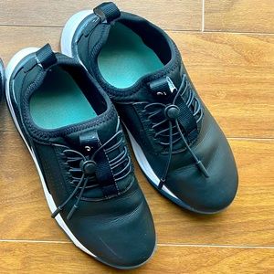 Women's Clove shoes (size W7.5) and TredSafe Slip-resistant shoes (W8)